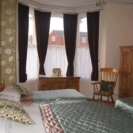 Bed & Breakfast Esplanade Gardens 4*