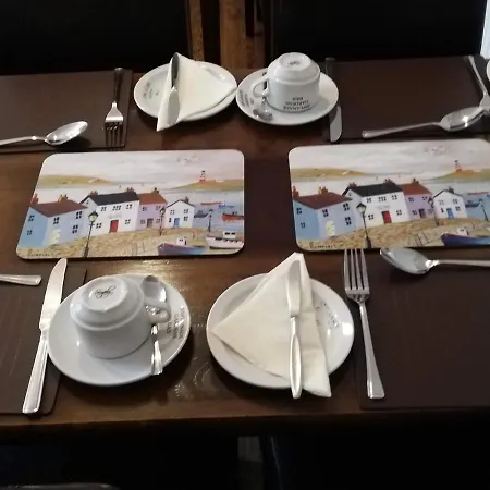Esplanade Gardens Couette-café 4*